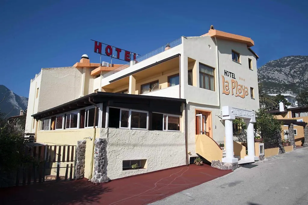 ***  Hotel La Playa Cala Gonone Italie