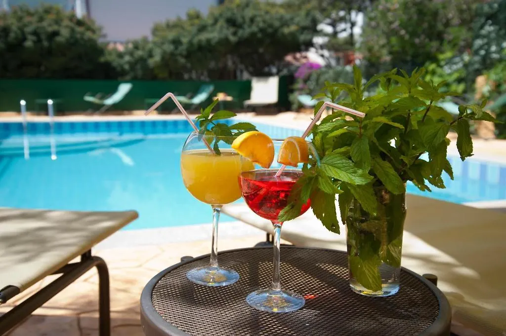 Hotel La Playa Cala Gonone 3*,  Italien